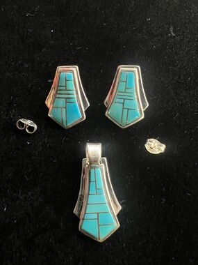 925 STERLING SILVER SIGNED TURQUOISE INLAY PENDANT AND EARRINGS SET